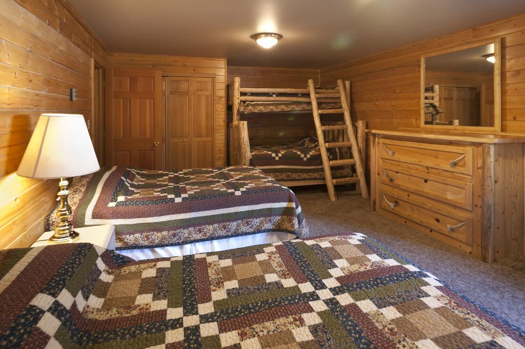 Villa 320 Guest Ranch Gallatin Gateway Zimmer foto