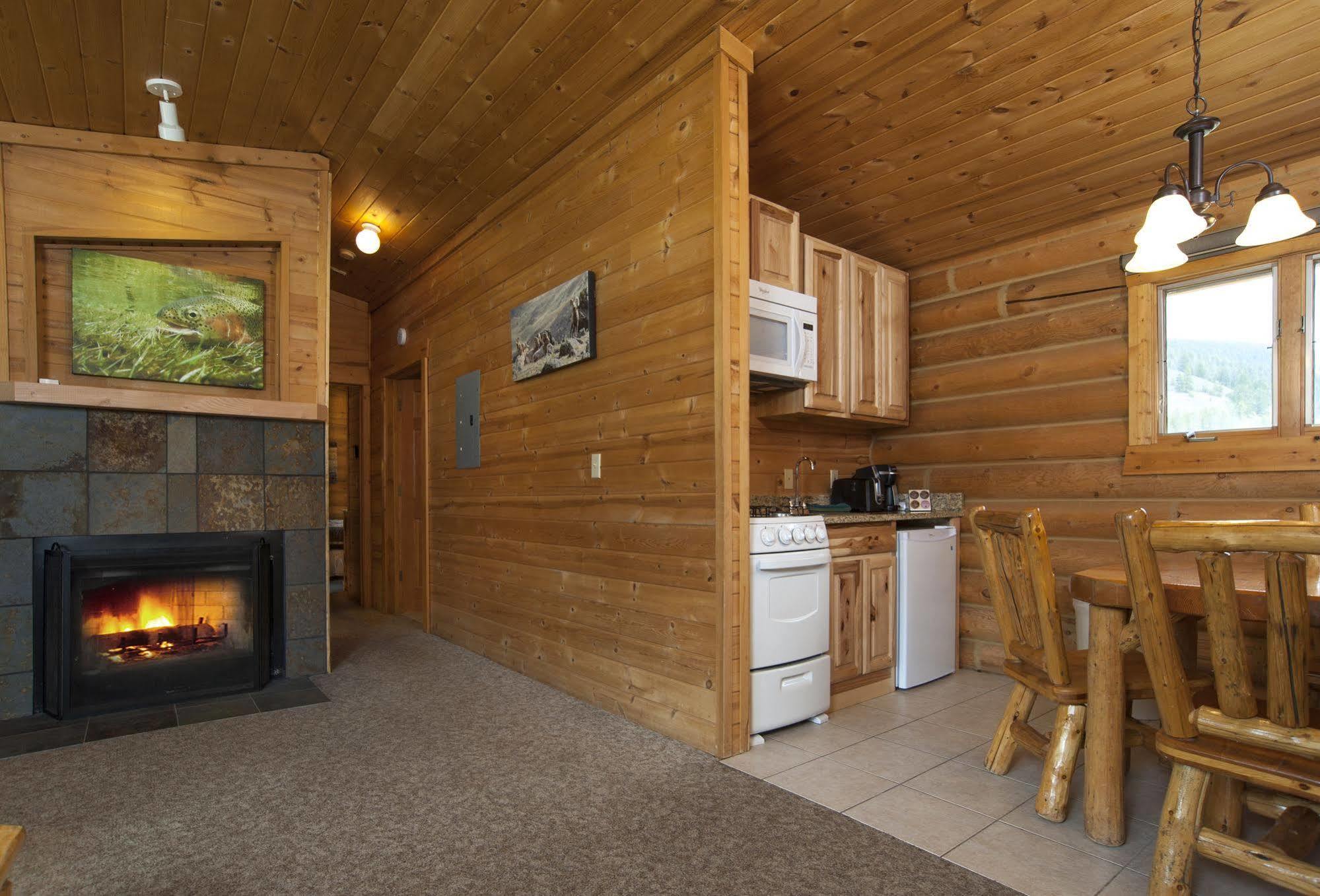 Villa 320 Guest Ranch Gallatin Gateway Exterior foto